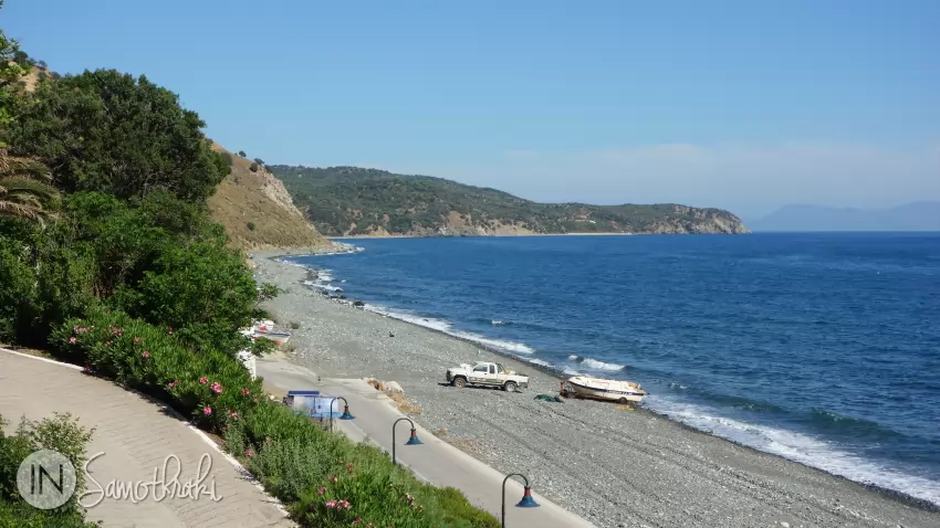 From the terrace you can see Lakkoma Beach.