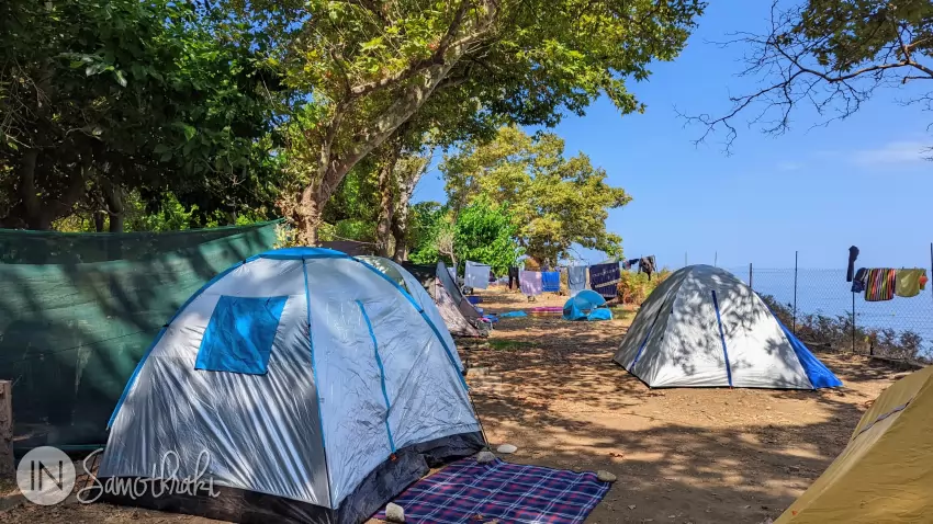 Camping Varades is open from May to September.