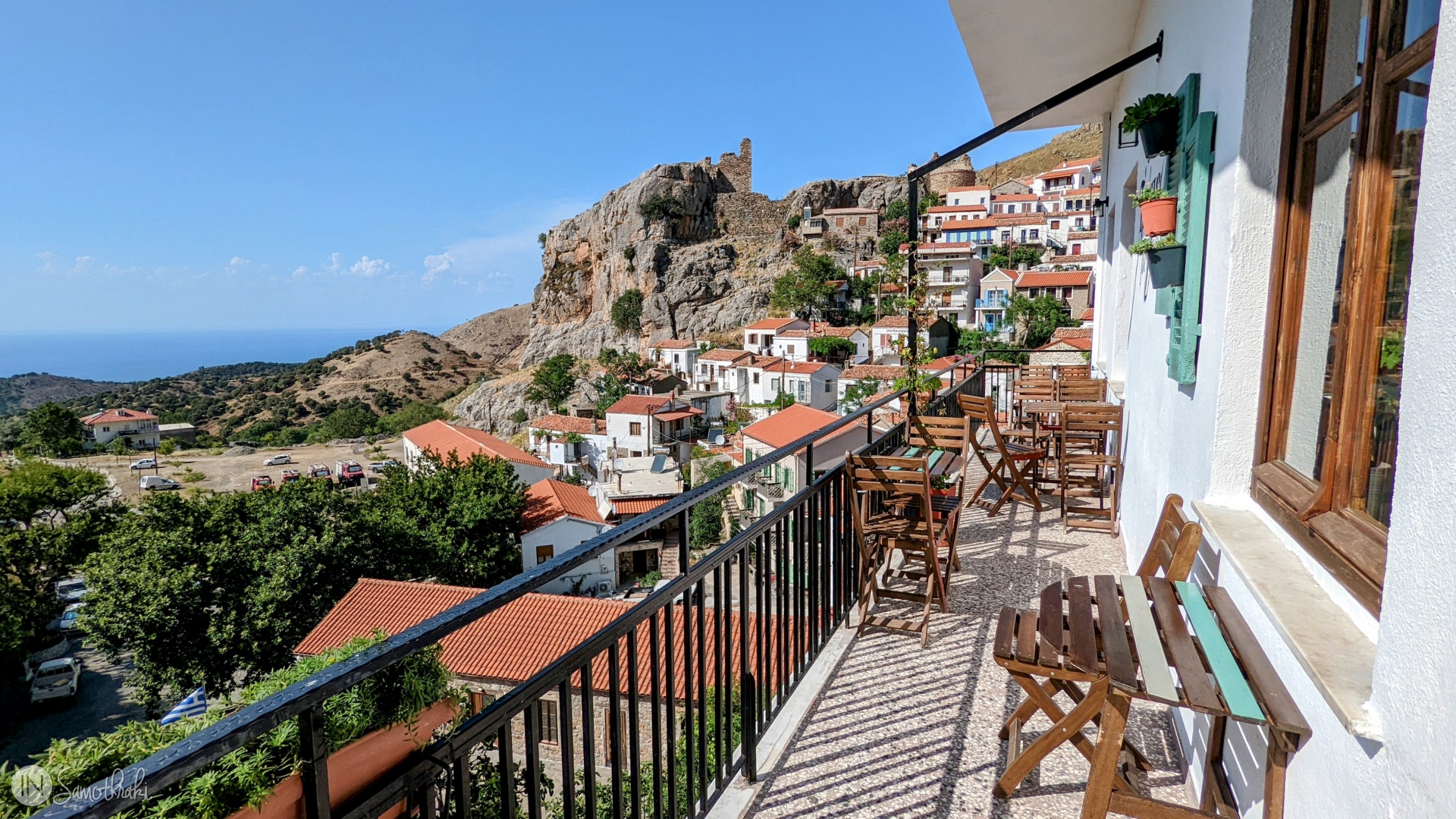 Trapeza, the coffee shop with a view