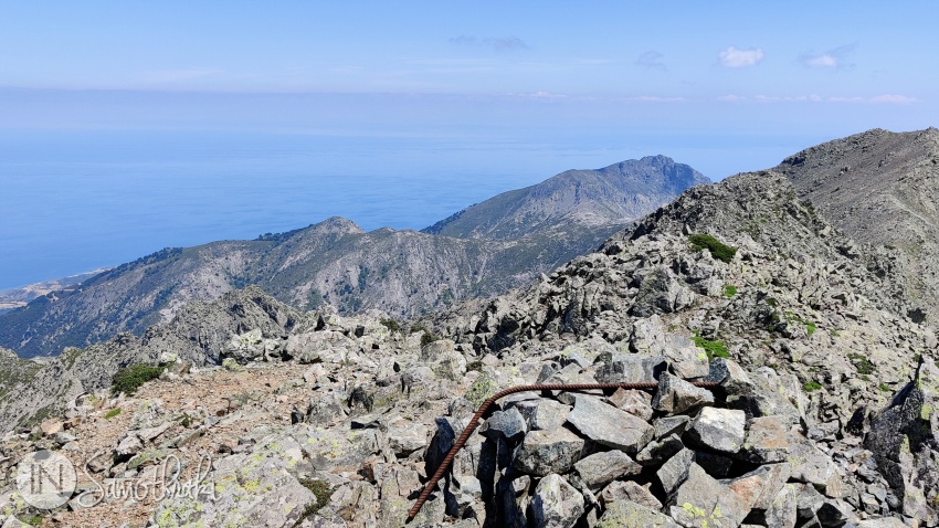 There is no official marker pillar on the actual Fengari Peak..