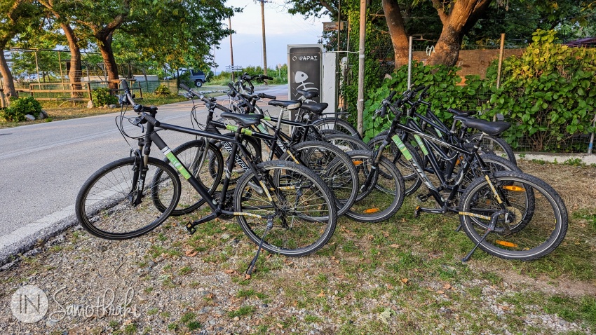Bicycles for rent at Taverna O Psaras