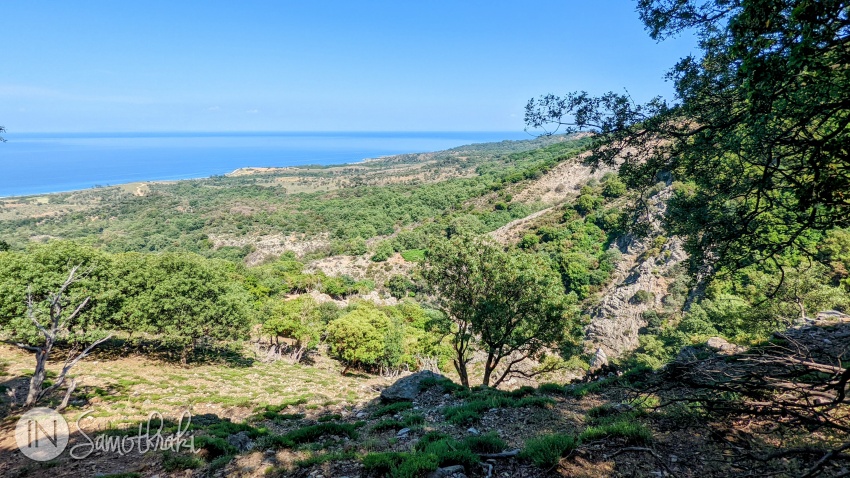 Some places allow a beautiful view of the sea.