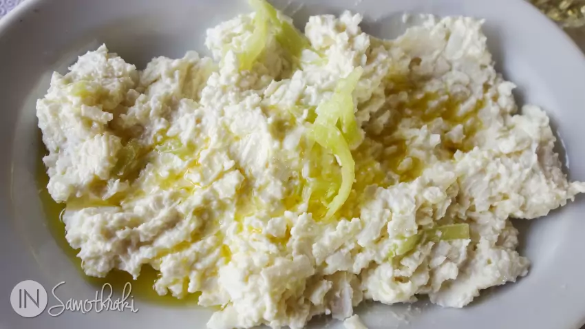 Cheese cream (tyrosalata)