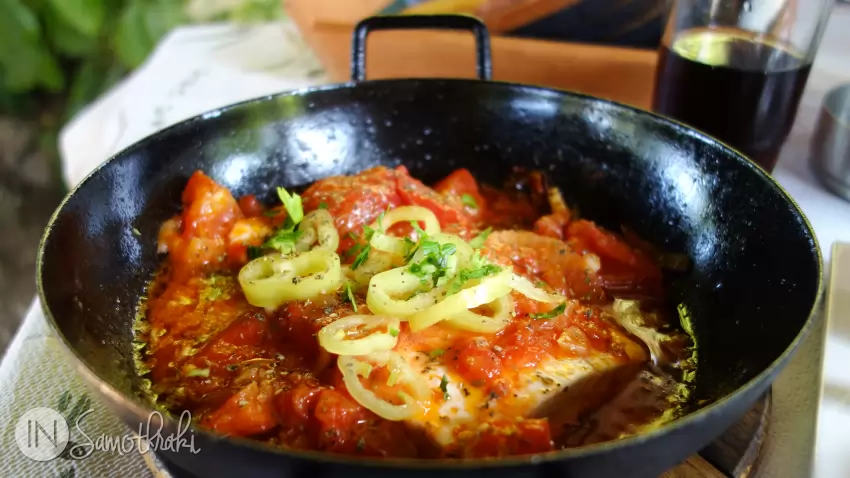 Goat cheese saganaki