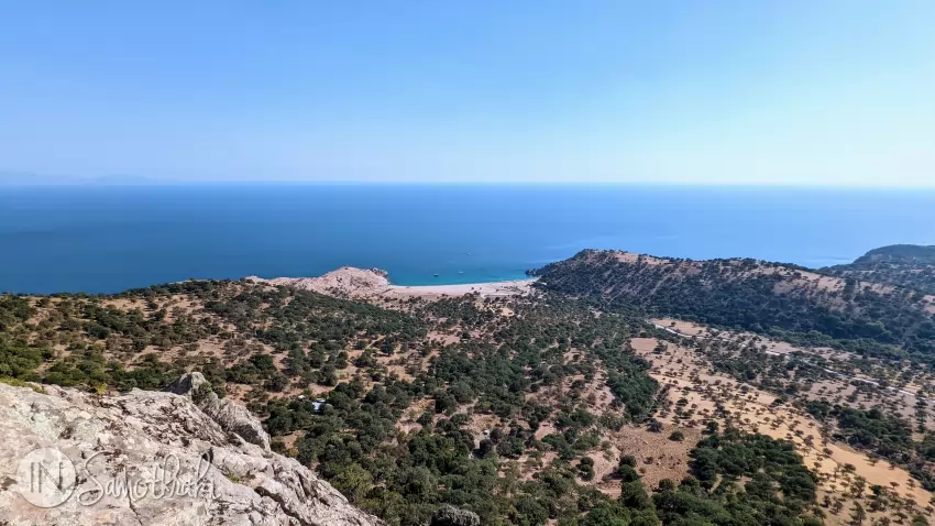 Pachia Ammos beach, seen from Panagia Krimniotissa