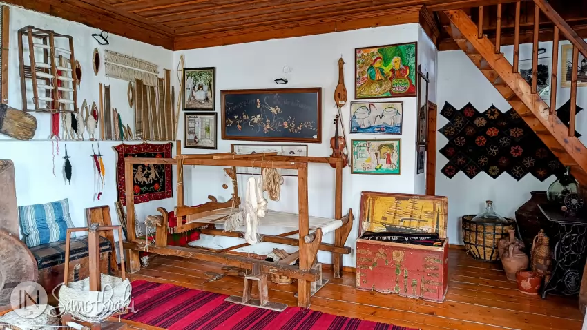 Objects used for weaving, musical instruments and demijohns