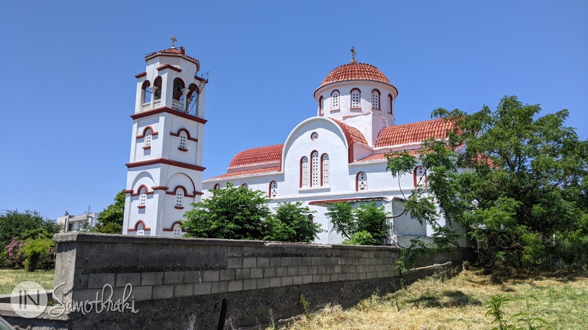 Biserica Panagia Kamariotissa, din portul insulei Samothraki