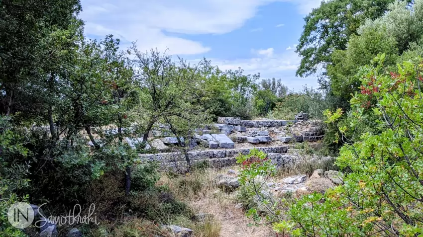 The ruins of the Milesian Offering building