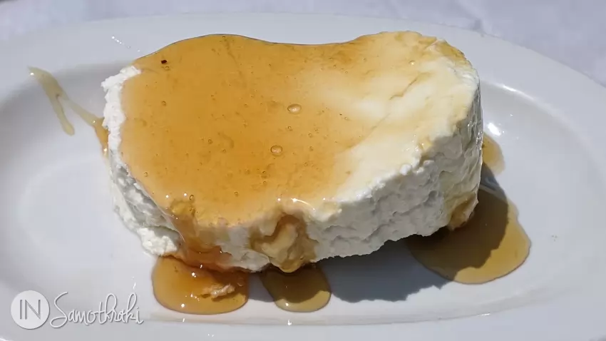 Myzithra with honey at Vasilikos Tavern