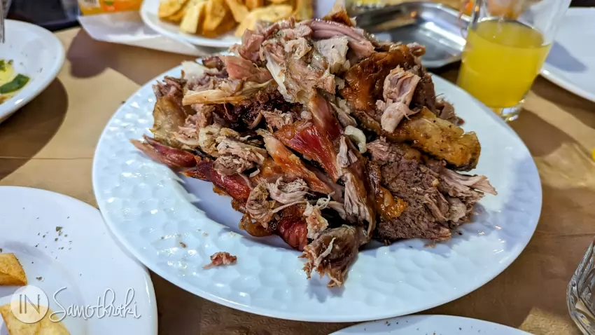 A kilo of goat on a plate at Taverna Panorama
