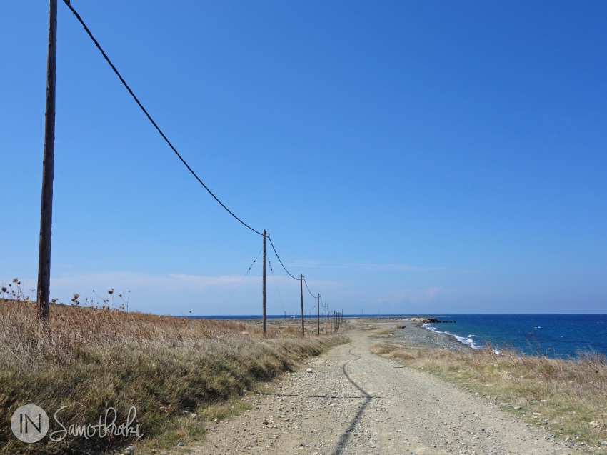 The road to Agios Andreas